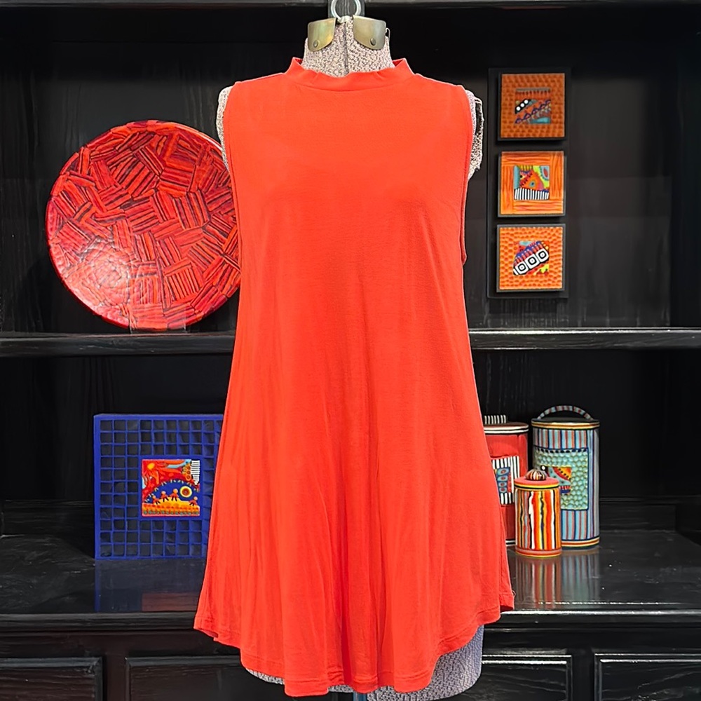 LOFT Vibrant Orange-Red Mock Neck Sleeveless Top With Back Keyhole Neck Size S